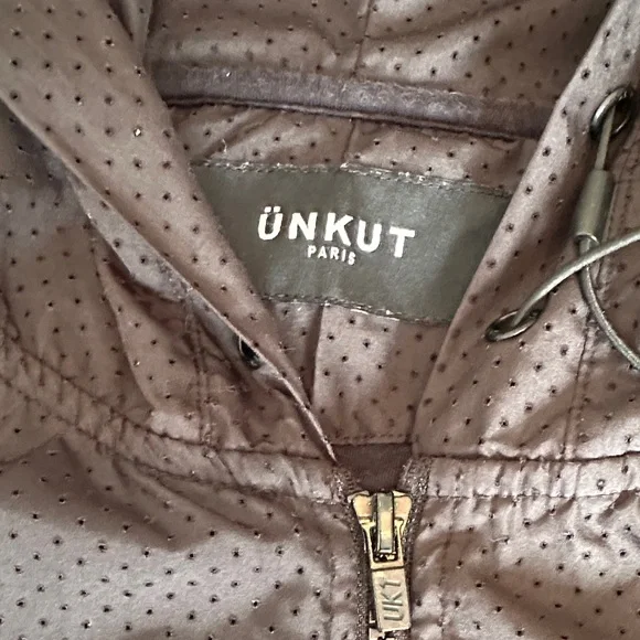 Jacket - Picture 2 of 16